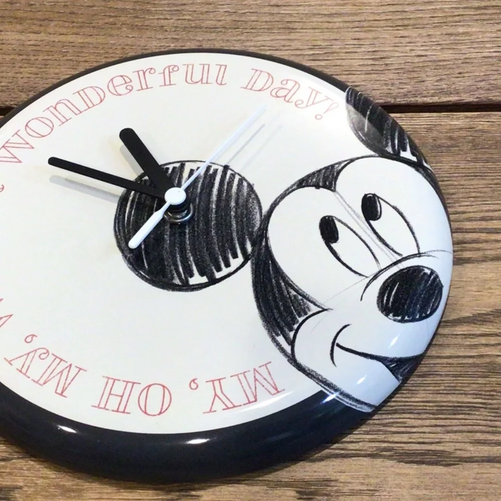 Hallmark Disney Mickey My Oh My What a Wonderful Day Metal Wall Clock 7.5”